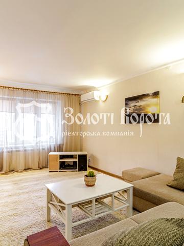 Верховної Ради бульв., 22