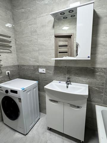 Максима Шимка вул. (Карла Маркса), 38б