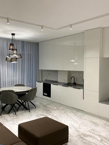 Саперне Поле вул., 3