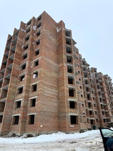 Володимира Великого вул., 17