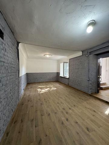 Менделєєва вул.