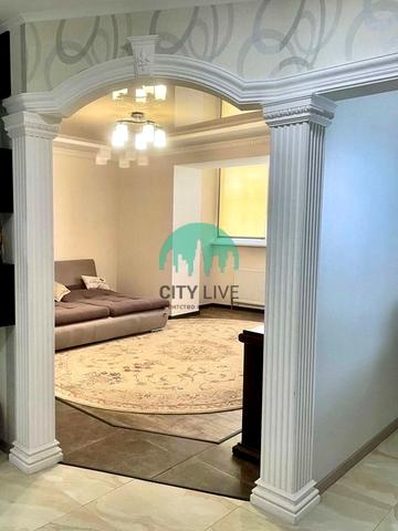 Пасічна вул., 41