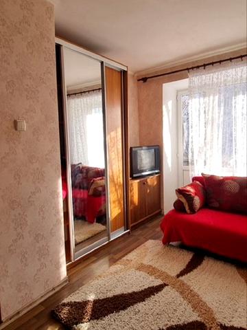 Академіка Корольова вул., 78