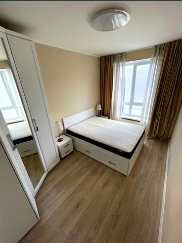 Академіка Шалімова вул., 65