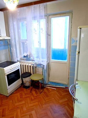 Академіка Булаховського вул., 42/43