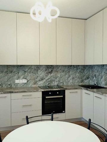 Лесі Українки просп. (Гагаріна), 19-А