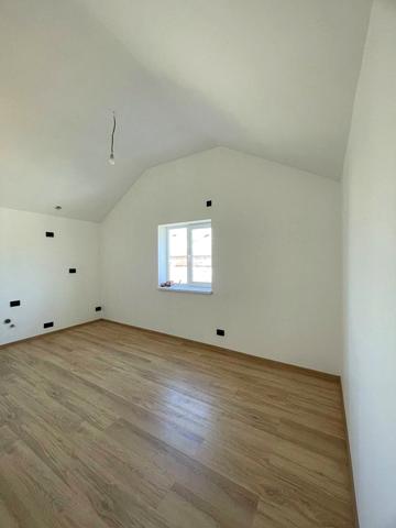 Львівська, 5