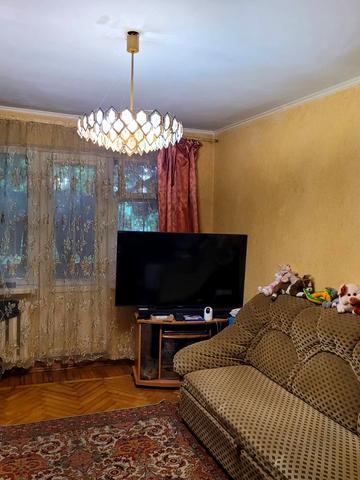 Івана та Юрія Лип вул. (Гайдара), 19