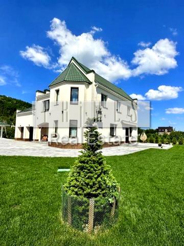 Сонячна вул.