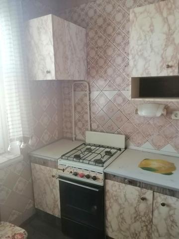 Героїв Крут вул. (Черепіна), 42