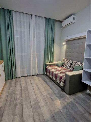 Владислава Бувалкіна вул., 60-Б