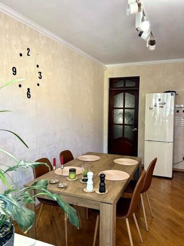 Леонтовича вул. (Бєлінського), 6б