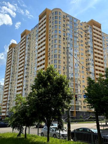 Новомостицька вул., 15