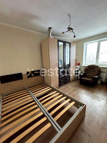 Переїзна вул., 12