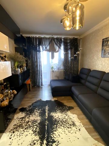 Володимира Івасюка вул., 54