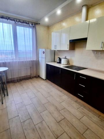 Перлинна вул., 9