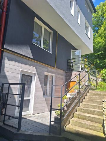 Михайла Коцюбинського вул., 20