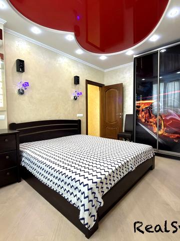 Лобачевського пров., 7