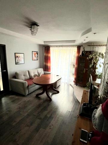 Перемиська вул., 9