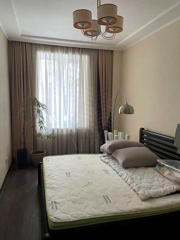 Георгія Тарасенка вул. (Плеханівська), 73