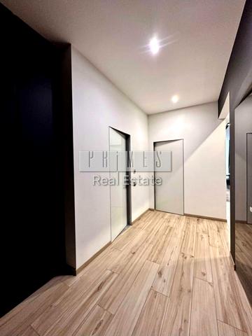 Лесі Українки бульв., 7-В