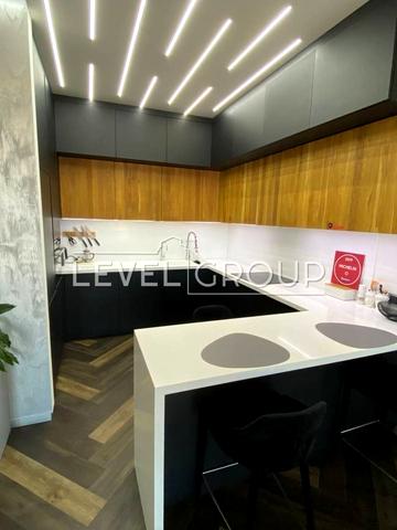 Саксаганського вул., 37-К