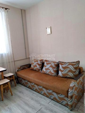 Сергія Тимошенка вул., 7