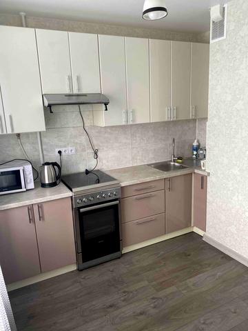 Кулика і Гудачека вул. (Макарова), 44