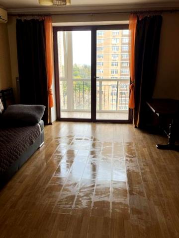 Шампанський пров., 2/1