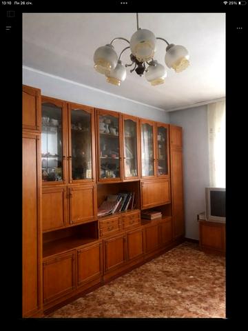 Роксоляни вул., 25