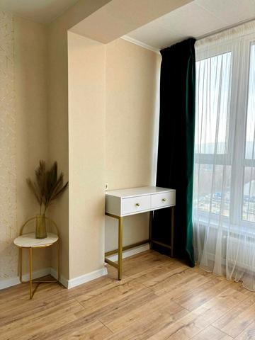 Богдана Хмельницького  вул., 230а