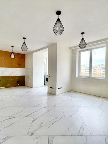 Зелена вул., 1