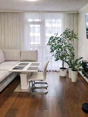 Гетьмана Івана Мазепи вул. (Топольна), 2б