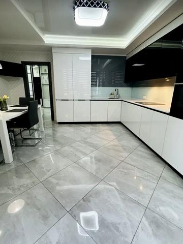 Староміська вул., 52