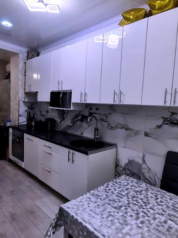 Михайла Грушевського вул., 39/3 к2