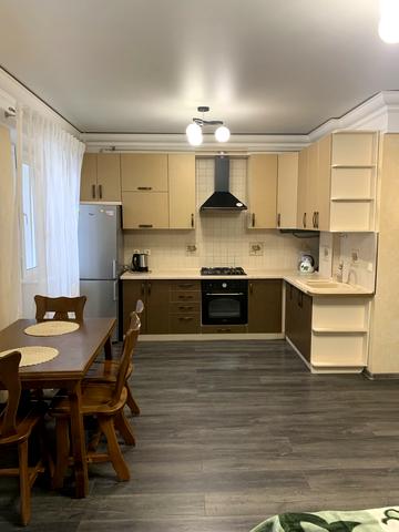 Івана Сльоти вул., 49а; 49б; 49в