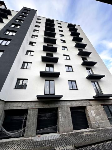 Урожайна вул., (Будинок)