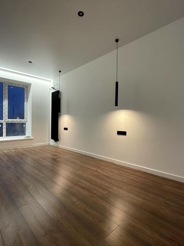 Княгинин вул., (Будинок 10)