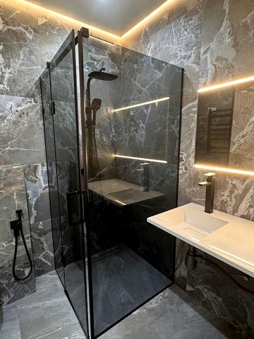 Романа Вірастюка вул., 1