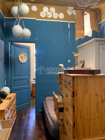 Куликівський узвіз (Революції), 14