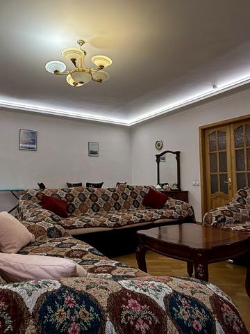 Кудрявська вул., 13-19