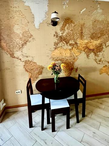 Залізнична вул., 3