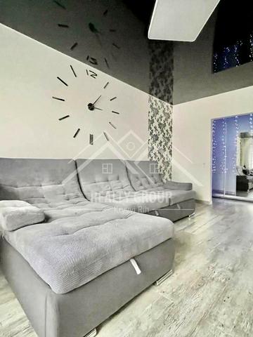 Гірницький мікрорайон вул., 6