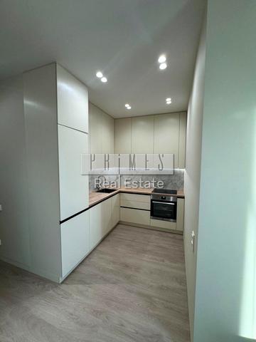 Василя Тютюнника вул. (Анрі Барбюса), 39