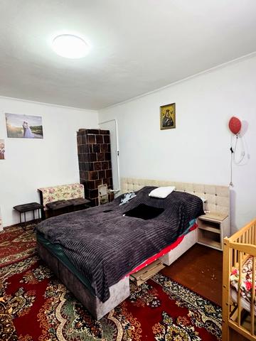 Ярослава Гашека вул., 2