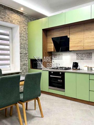 Князів Коріатовичів вул., 25/15