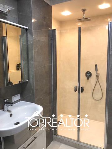 Культури вул., 22б