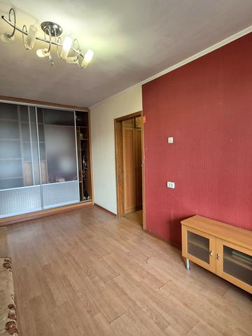 Академіка Корольова вул., 50