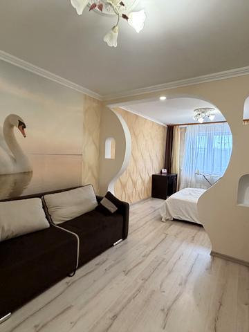 Стрийська вул., 204