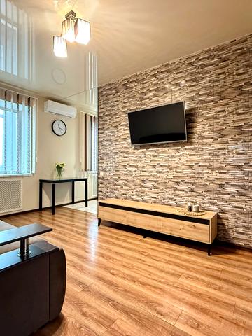 Миру просп., 5